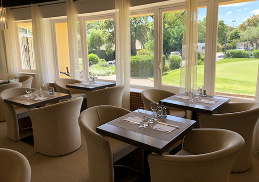 Club House Restaurant - Grimaud - Golf de Beauvallon - salle intérieure - visuel 2