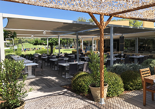 Club House Restaurant - Grimaud - Golf de Beauvallon - terrasse visuel extérieur