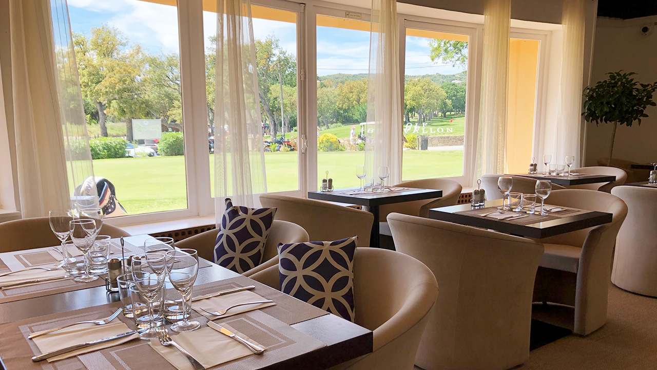 Club House - Traditional restaurant in Grimaud - Beauvallon Golf